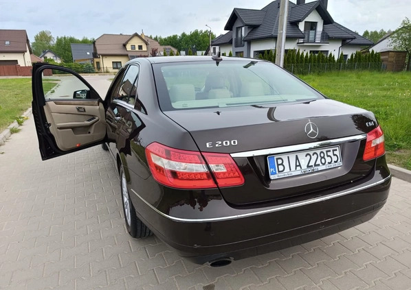 Mercedes-Benz Klasa E cena 52000 przebieg: 130000, rok produkcji 2010 z Łapy małe 326